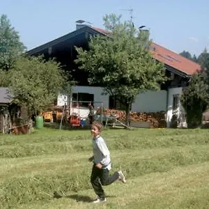 ferienwohnung-hotzelsperger.com-bavaria.com/
