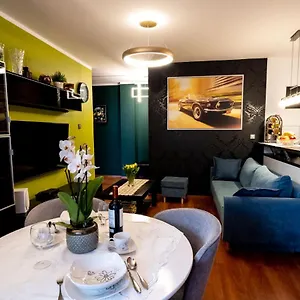 https://torre-verona.krakowhotelspoland.com